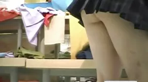 Dorky New Hire frappe video sexe mature et jeune Office Slut - le 1er jour!