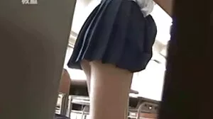 S'étouffer pendant l'anal porno gratuit femme mature avec une fille qui aime le sexe violent