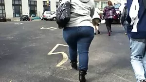 Douches Latina femmes mures et matures BBW avant le forage profond