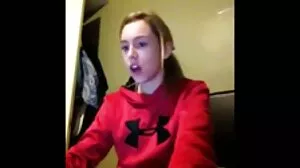Sugar Daddy fourre une grosse bite mature et jeune porno au fond des culs de Hime et Emily