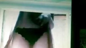 BangBros: Anniver ..... Désolé sur PornHD avec Slimtick porno maman mature Vic